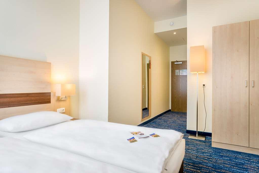 Hotel Mariella Koln Ruang foto