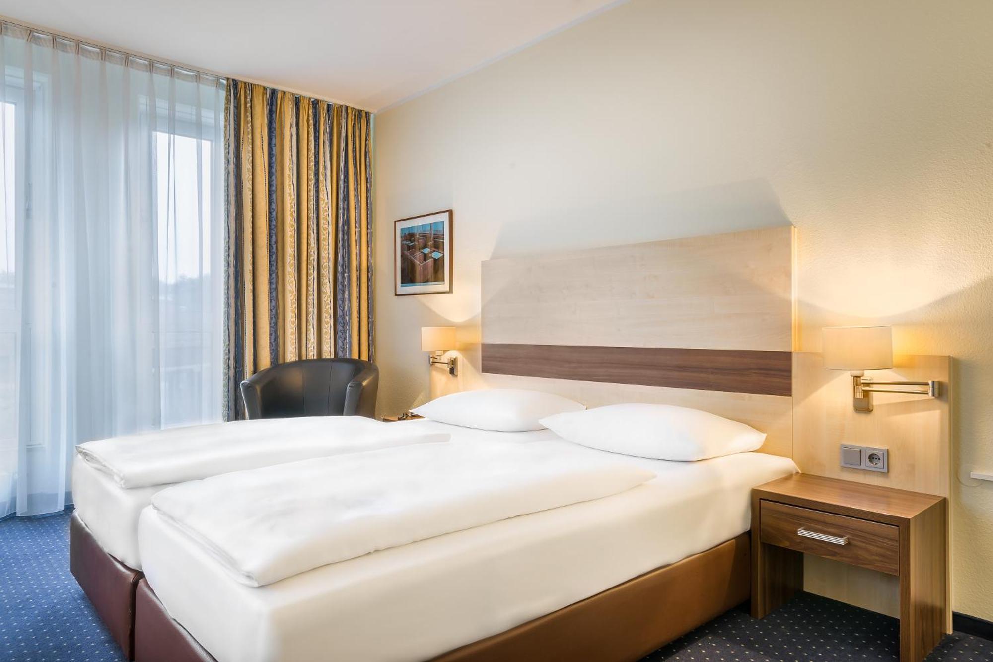 Hotel Mariella Koln Bagian luar foto